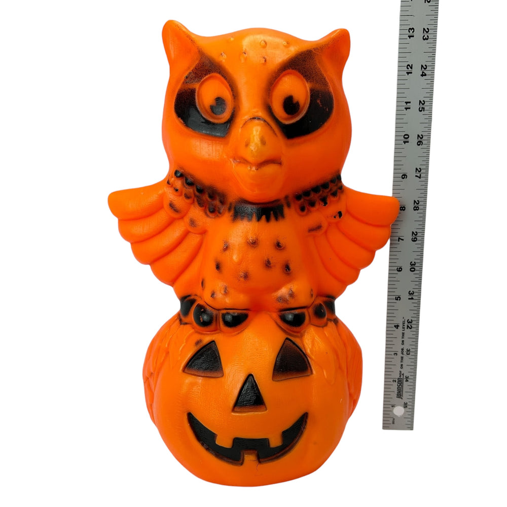 Rare Vintage Halloween Star Band Owl on Pumpkin / JOL Tabletop Blow Mold Lamp at Eerie Emporium. 14