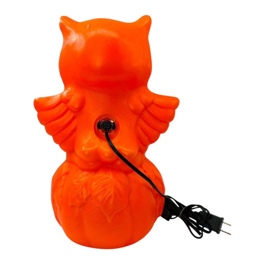Rare Vintage Halloween Star Band Owl on Pumpkin / JOL Tabletop Blow Mold Lamp at Eerie Emporium. 5