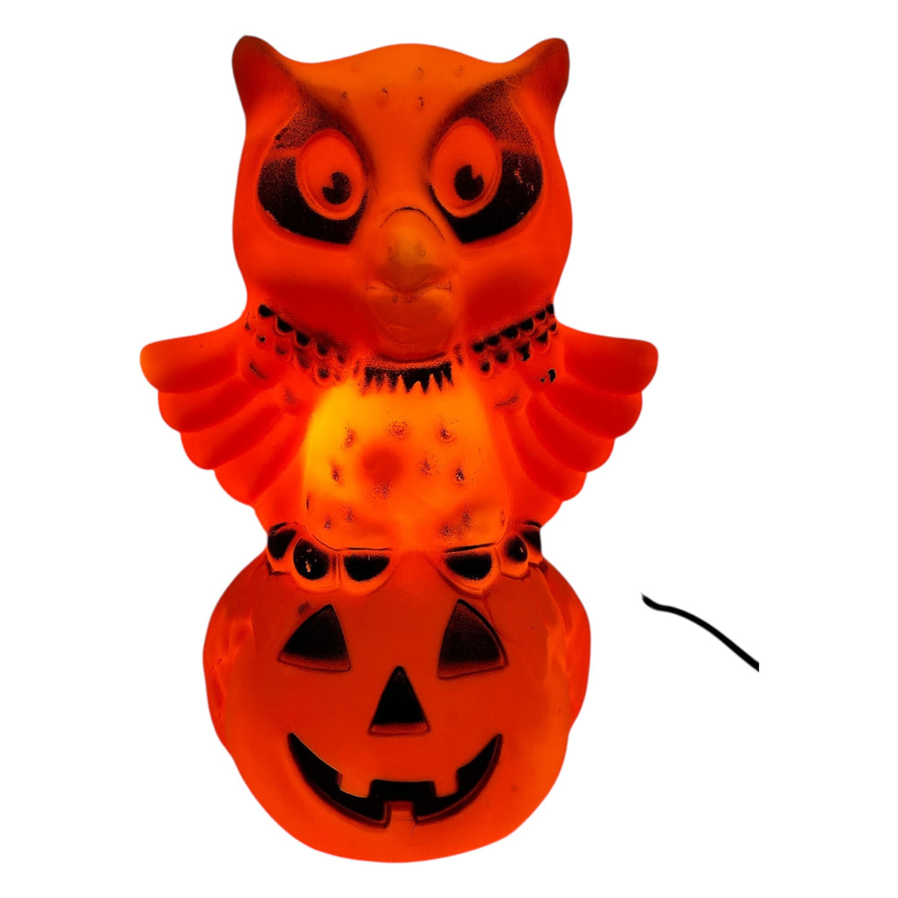 Rare Vintage Halloween Star Band Owl on Pumpkin / JOL Tabletop Blow Mold Lamp at Eerie Emporium. 9