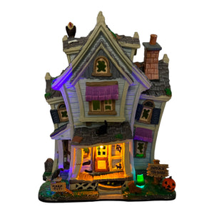 Retired Lemax Spooky Town Goosebumps Manor #65347 - Includes 2006 Michaels Catalog at Eerie Emporium. 3