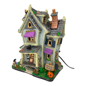 Retired Lemax Spooky Town Goosebumps Manor #65347 - Includes 2006 Michaels Catalog at Eerie Emporium. 4