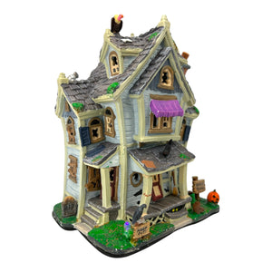 Retired Lemax Spooky Town Goosebumps Manor #65347 - Includes 2006 Michaels Catalog at Eerie Emporium. 7