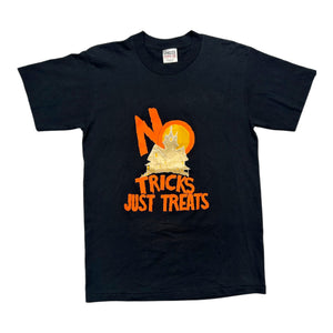 Vintage 1980s / 1990s Haunted House Halloween T-Shirt ~ Single Stitch Large at Eerie Emporium.