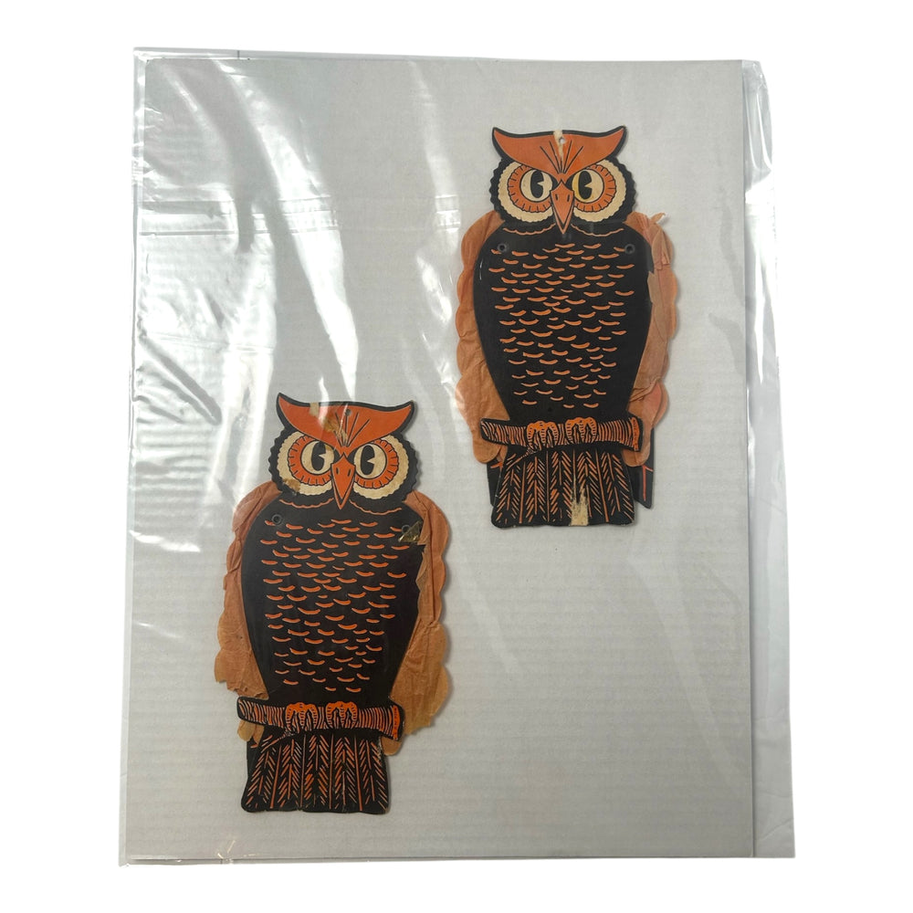 Vintage Halloween Beistle Pair of Jointed Owl Decorations Honeycomb 1950s at Eerie Emporium. 14
