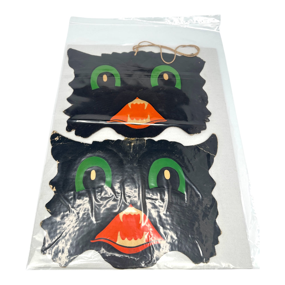 Vintage Halloween Copr HE Luhrs Black Cat Face Die Cuts Embossed ~ Set of 2 at Eerie Emporium. 8
