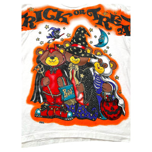 Vintage Halloween FREEZE Trick or Treat with Costume Bears T-Shirt ~ 1990s Single Stitch Large at Eerie Emporium. 4