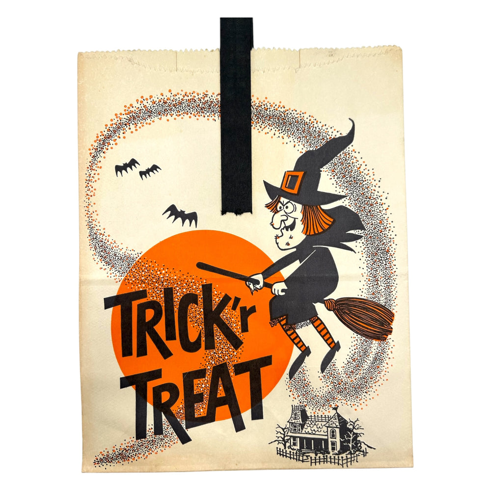 Vintage Halloween Witch Trick Or Treat Bag Set of 2 ~ 1950s / 1960s at Eerie Emporium. 7
