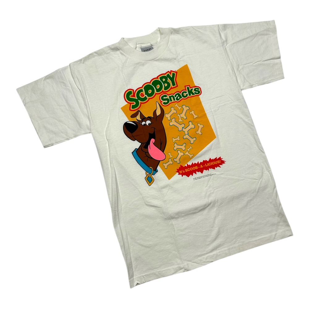 Vintage Stanley Desantis Scooby Doo Snacks T-Shirt 1995 ~ Large Single Stitch at Eerie Emporium. 3
