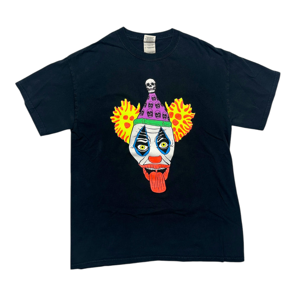 Y2K / 2000s Monster Mini Golf Creepy Clown T-Shirt Medium at Eerie Emporium.