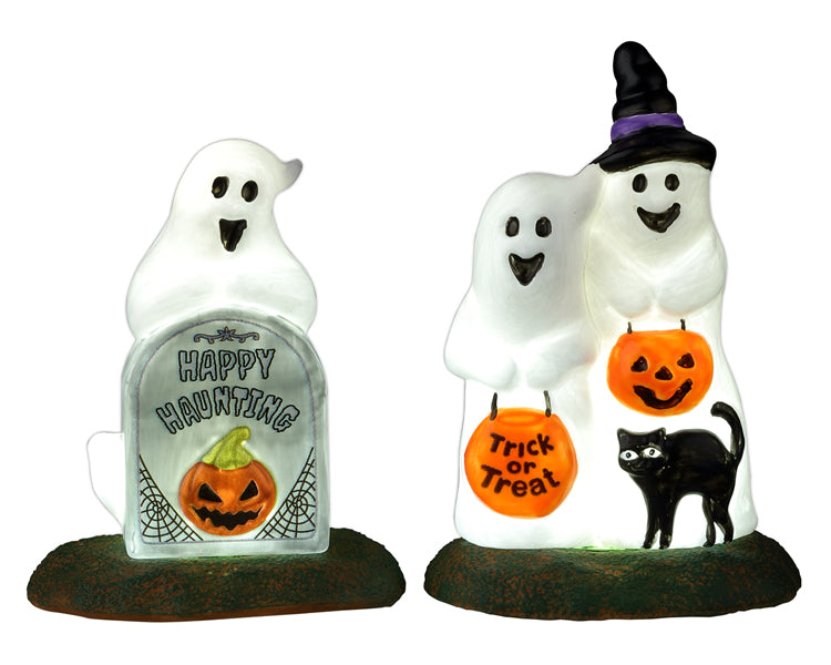 Mini ghost figurines in the shape of classic Halloween blow molds.