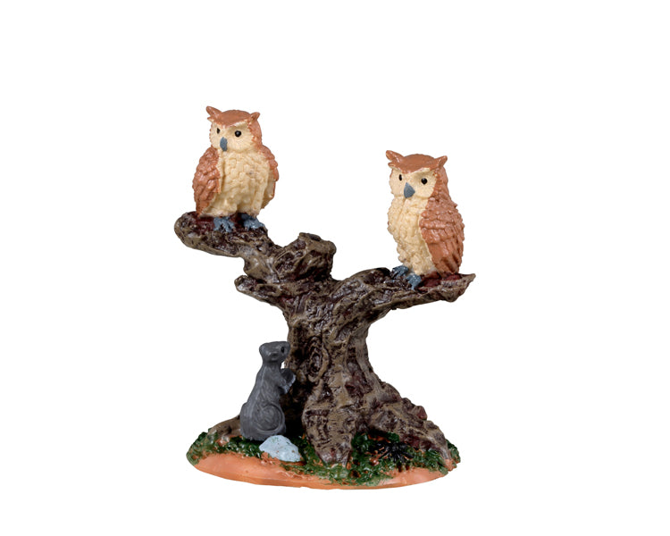 Lemax Spooky Town Spooky Owls #34076 - two brown owls sit atop a withered tree stump while a rat hangs out beneath them.