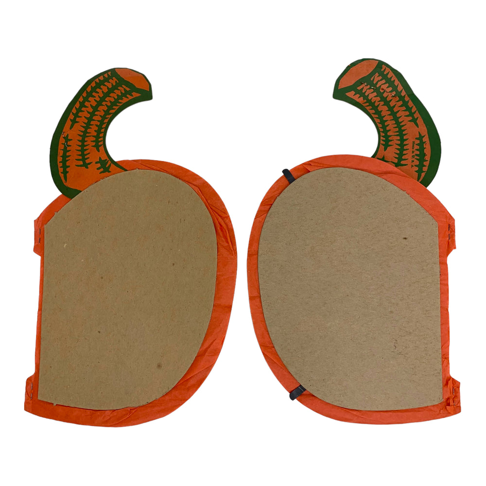 
            
                Load image into Gallery viewer, Vintage Halloween Honeycomb Pumpkin Centerpiece Decorations, Set of 2
            
        
